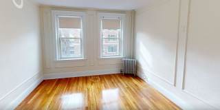 Charming 2.5 Bedroom-No Broker Fee Gallery 5