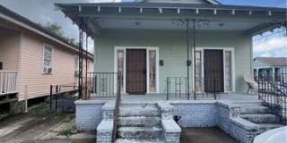 2238 PAINTERS Street Gallery 1