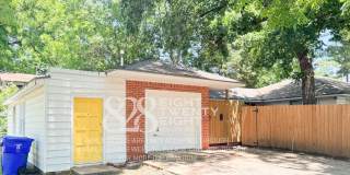 **COMING SOON FOR JUNE 2026 MOVE IN!** 3 BED/2 BATH DUPLEX - CLOSE TO CAMPUS! Gallery 1