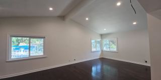 Gorgeous Newly Remodeled 4 Bedroom 2 Bath Home for Rent in West Hills Gallery 9