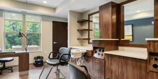 Oaks Landing 55+ Apartments - Senior & Affordable Housing Gallery 11