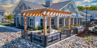 Maverick Modern Apartments Gallery 16