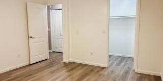 9105 W RAVEN Drive Gallery 10