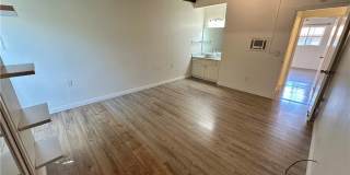 1815 Armour Lane Gallery 16