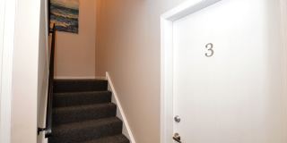 RENOVATED APARTMENT WITH IN-UNIT WASHER-DRYER & GARAGE PARKING! Gallery 26