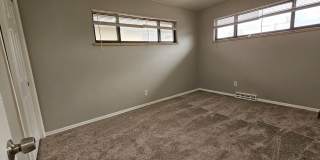 1134-1138 N Akron St Gallery 30