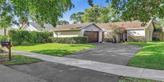 3996 NW 7th Court Gallery 5