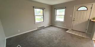 Charming 2 Bedroom 1 Bathroom now available for rent! Gallery 8