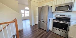 Gorgeous 4 Bed 4 bath Home In Wagon Trails!! Gallery 9