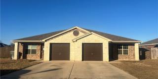 1401 Loyal Lane unit: B Gallery 1