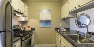 Harbor Square Apartments Gallery 8
