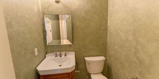 Spacious and stunning 4 bed 3.5 bath in Austin!!! Gallery 11