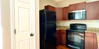 *MOVE IN SPECIAL* Updated 3BD/2.5BA Two-Story Duplex with New Carpet & Fenced Yard! Gallery 9
