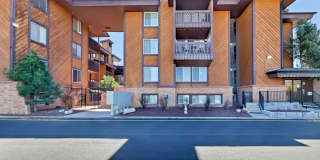 Skyway Condo, 2 Bed, 1.5 Bath, Secure Building Gallery 1