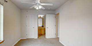 Bright & Beautiful 2-Level Condo in NoBo, available June 5th Gallery 20