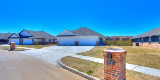 3 Bedroom 2 Car Garage In El Reno!!!! 3 Bedroom 2 Car Garage In El Reno!!!! Gallery 1