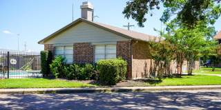 The Landmark Gallery 2