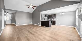 Pet Friendly Three Bedroom! Gallery 12