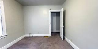 PRELEASING for AUGUST! Close to Campus Gallery 29