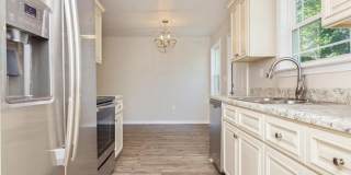 907 Alabama Street Gallery 7