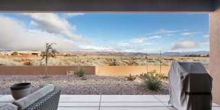 Stunning home with Unobstructed Panoramic Views of Pine Valley Mountain —  6-Month Lease Only Gallery 3