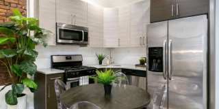 578 Quincy Street Gallery 2