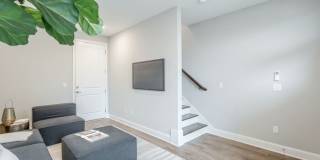 2322 East 18th Street Place Gallery 3