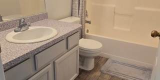 3 Bed 2 Bath Condo in Heart of Eagle Mountain Gallery 9