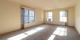 449 North Euclid Avenue Gallery 2