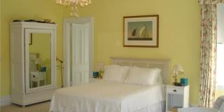 589 Bellevue Avenue Gallery 11