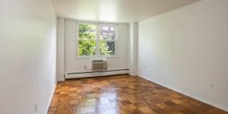 Walden Park Gallery 13