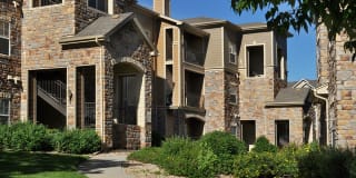 Courtney Downs Apartment Homes Gallery 4