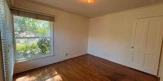 2521 Fairmount Avenue Gallery 37