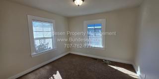 Charming Mid-Century Bungalow & Updated Cottage in the Heart of Downtown Sonoma ~340 Church Street Gallery 8