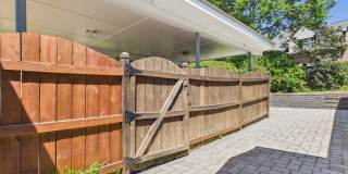 2912 Oberlin Road Gallery 50