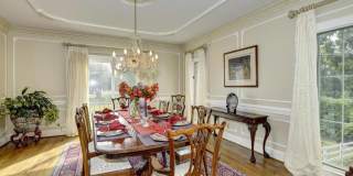 Luxurious living in Potomac! Main House and Guest House included! Gallery 6