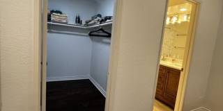 7825 Seaglen Dr Gallery 43
