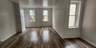 834 E. 17th St. Gallery 11