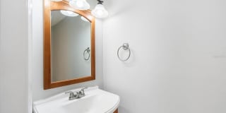 811 RUSSELL LANE Gallery 8