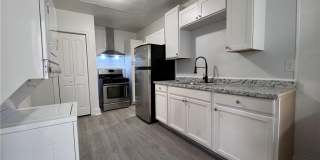 1707 Holladay Street Gallery 1