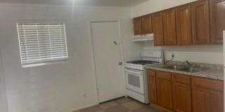 2633 W BELMONT Avenue Gallery 2