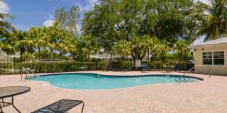 2555 Creekside Drive Gallery 1