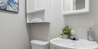 Miller Beach Living FREE Application Fee ! Gallery 16