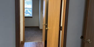 810 E. Jackson Triplex Gallery 9