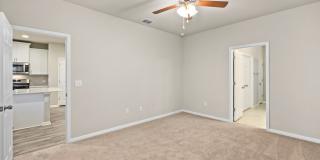 Beautiful 4bd/3.5ba Home! Upstairs Bonus Room & Faces Greenbelt in South Austin! Gallery 12