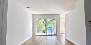 7842 Exeter Boulevard E Gallery 6