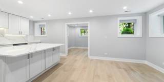 935 West Winona Gallery 1