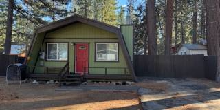 Recently Updated 2 bedroom 1 bath home Gallery 1