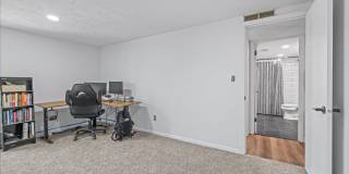 Newly Renovated Blackstone Gem! Gallery 12