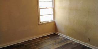 3 bed 2 Bath Home Super Large Back Yard Gallery 19